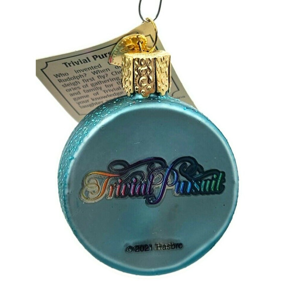 Trivial Pursuit Board Game Old World Christmas Holiday Tree OWC Family Ornament - Picture 6 of 7